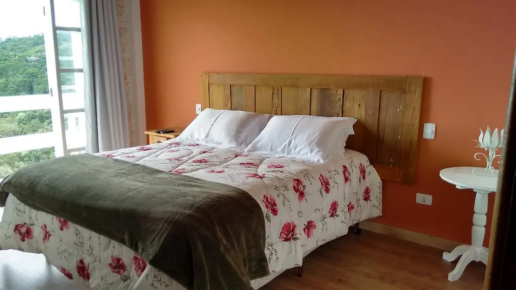 Pousada Casa Pinha Inn Campos do Jordao